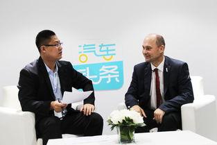 头条·,聚焦热点，解码社会现象